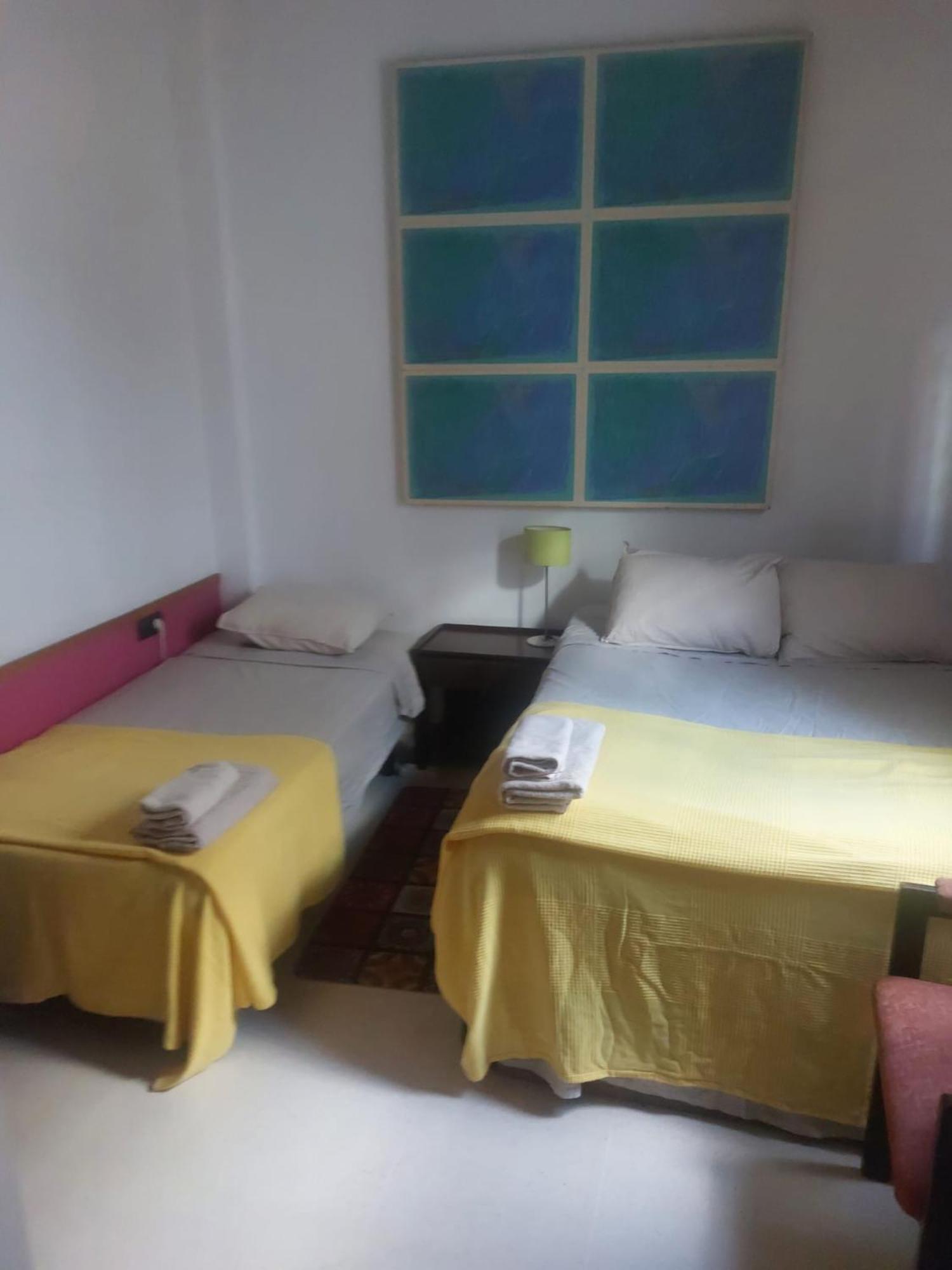Alameda Hercules Apartamento Seville Ngoại thất bức ảnh